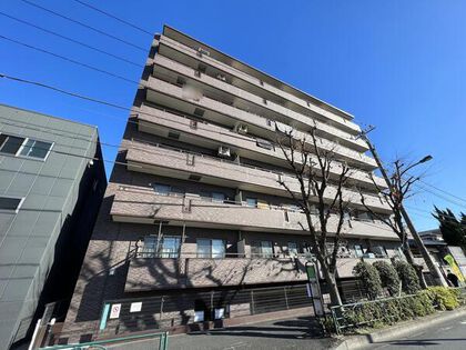 イーストセブンヒルズ